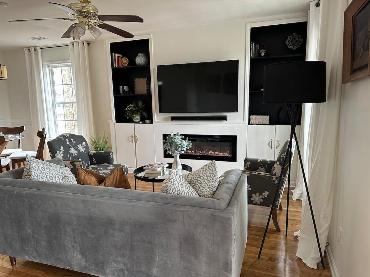 Vine City Home - Duplex - 3 Mins From Gwcc & Mercedes- Benz Stadium Atlanta Værelse billede