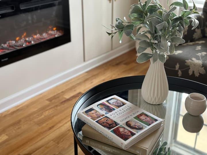 Vine City Home - Duplex - 3 Mins From Gwcc & Mercedes- Benz Stadium Atlanta Værelse billede