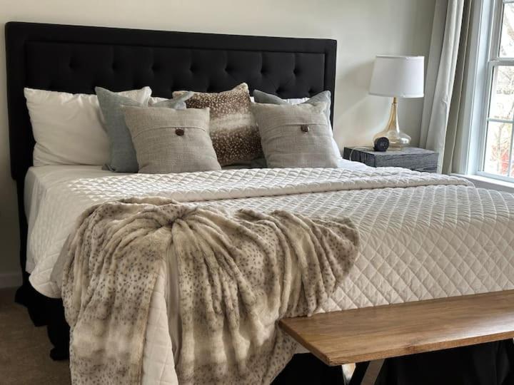 Vine City Home - Duplex - 3 Mins From Gwcc & Mercedes- Benz Stadium Atlanta Eksteriør billede